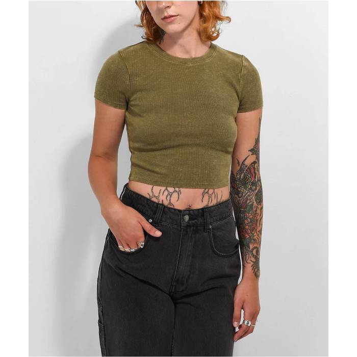 【★百貨店SALE★6/11真夜中2時迄】Ninth Hall Fundamentals 【 Shawnie Olive Wash Fitted Crop T-Shirt Women\u0027s Dark Green 】 olive オリーブ Crop クロップ ティーシャツ レディース green 緑・緑であること