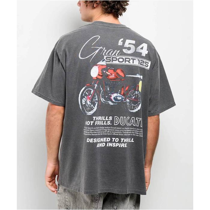 Ducati 【 125 Sport Black Wash T-Shirt Men's Black 】 黒色 ブラック Tシャツ メンズ 黒色 ブラック|スニケス