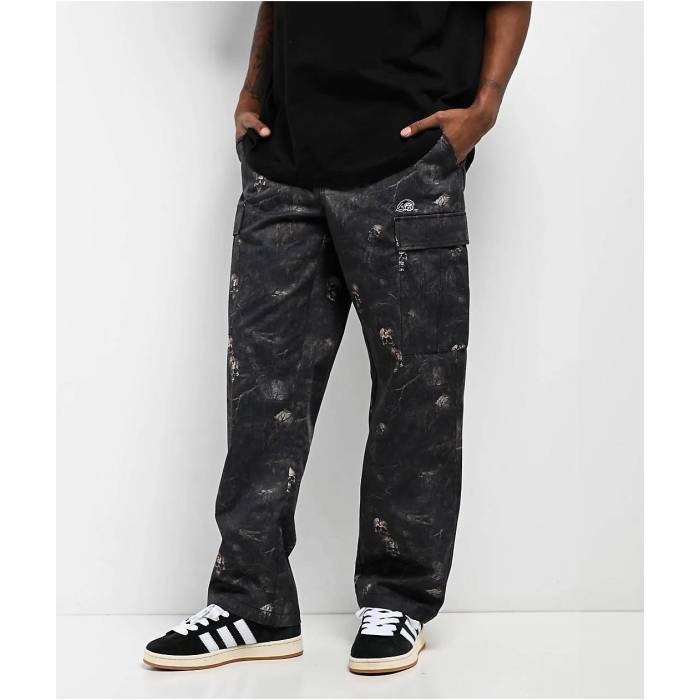 【★百貨店SALE★6/11夜夜中2時迄】Lurking Class By Sketchy Tank 【 Swamp Rot Camo Cargo Pants Men\u0027s Multicolor 】 間鴨柄 積貨委託貨物 メンズ