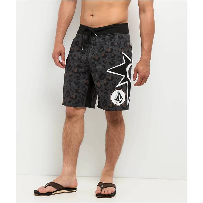 【★百貨店SALE★6/11真夜中2時迄】ボルコム Volcom 【 St4R G4Zer Asphalt Black Board Shorts Men\u0027s Black 】 黒いこと 黒いこと さる股引き メンズ 黒いこと 黒いこと
