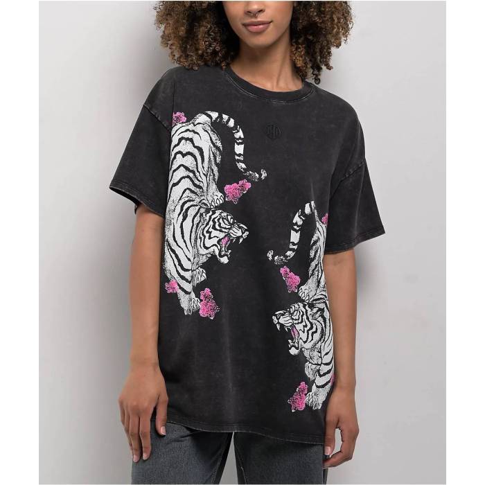 Ninth Hall 【 Cherry Tiger Washed Black T-Shirt Women's Black 】 黒色 ブラック Tシャツ レディース 黒色 ブラック|スニケス