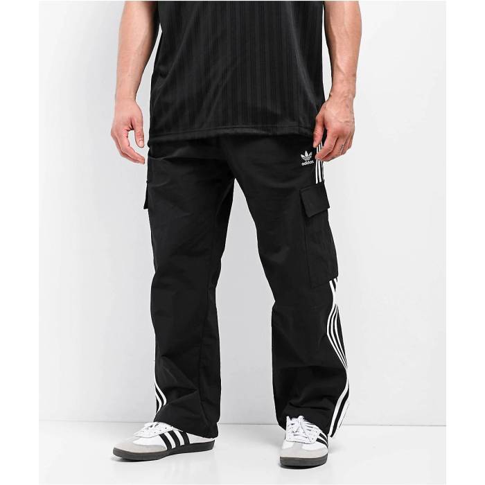 楽天市場】アディダス カーゴ 黒色 ブラック 白色 ホワイト カーゴ