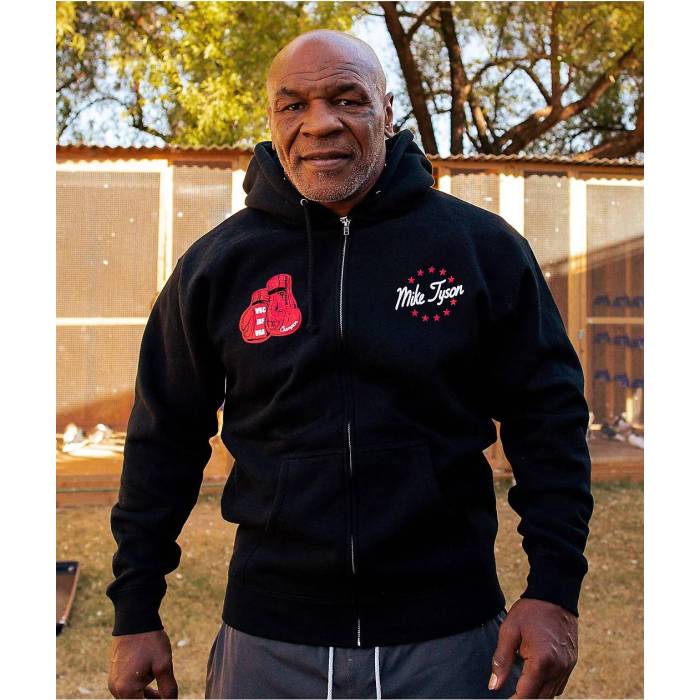Mike Tyson Collection 【 Mike Tyson Baddest Black Zip Hoodie Men's Black 】 黒色 ブラック フーディー パーカー メンズ 黒色 ブラック
