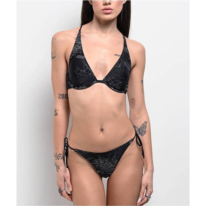 【★百貨店SALE★6/11真夜中2時迄】Broken Promises 【 Chrome Web Black High Leg Bikini Bottom Women\u0027s Black 】 黒いこと 黒いこと ご機嫌 ズボン ボトムス レディース 黒いこと 黒いこと