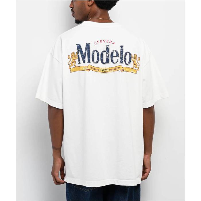 Modelo 【 Lion Head Off White T-Shirt Men's Natural 】 白色 ホワイト Tシャツ メンズ ナチュラル