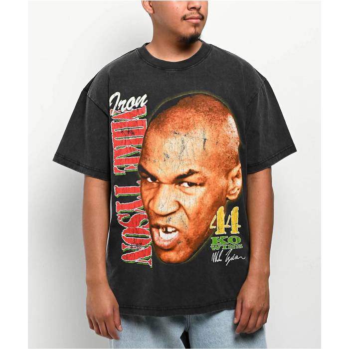 【★百貨店SALE★6/11真夜中2時迄】Mike Tyson Collection 【 Mike Tyson Around The World Black Wash T-Shirt Men\u0027s Black 】 アラウンド 黒いこと 黒いこと ティーシャツ メンズ 黒いこと 黒いこと
