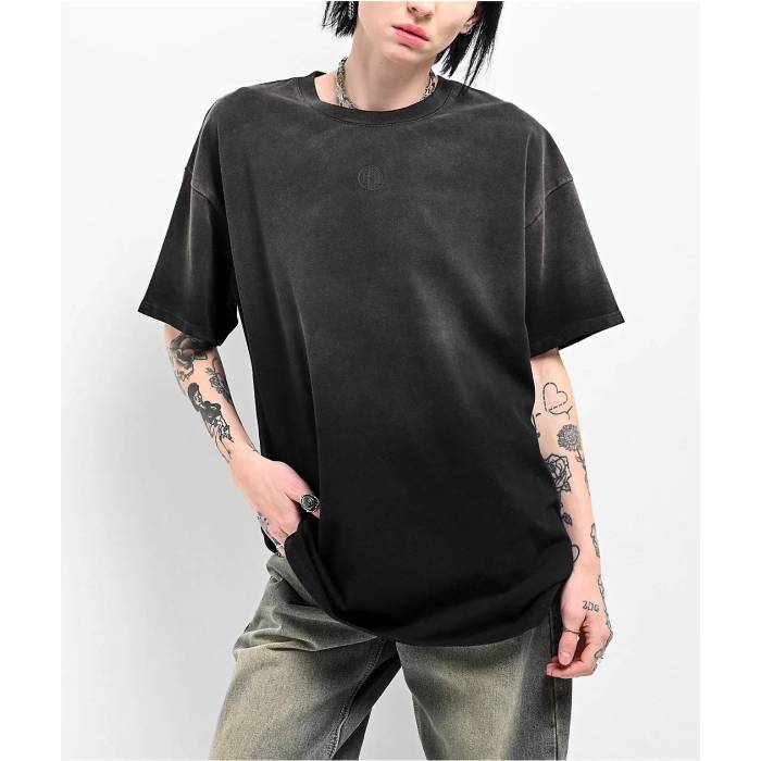 【★百貨店SALE★6/11十二時2時迄】Ninth Hall Fundamentals 【 Maeve Black Sun Bleached Oversized T-Shirt Women\u0027s Black 】 黒いこと 黒いこと プルオーバー レディース 黒いこと 黒いこと