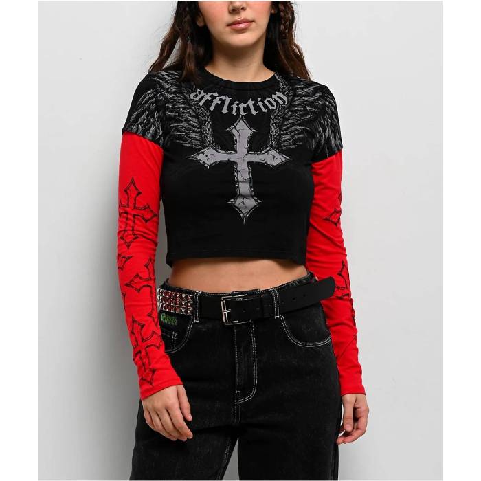 【★百貨店SALE★6/11十二時2時迄】アフリクション Affliction 【 Criss Cross Black \u0026 Red 2Fer Long Sleeve Crop T-Shirt Women\u0027s Black 】 黒いこと 黒いこと Red 赤・赤いこと Sleeve 捩り Crop クロップ プルオーバー レディース 黒いこと 黒いこと