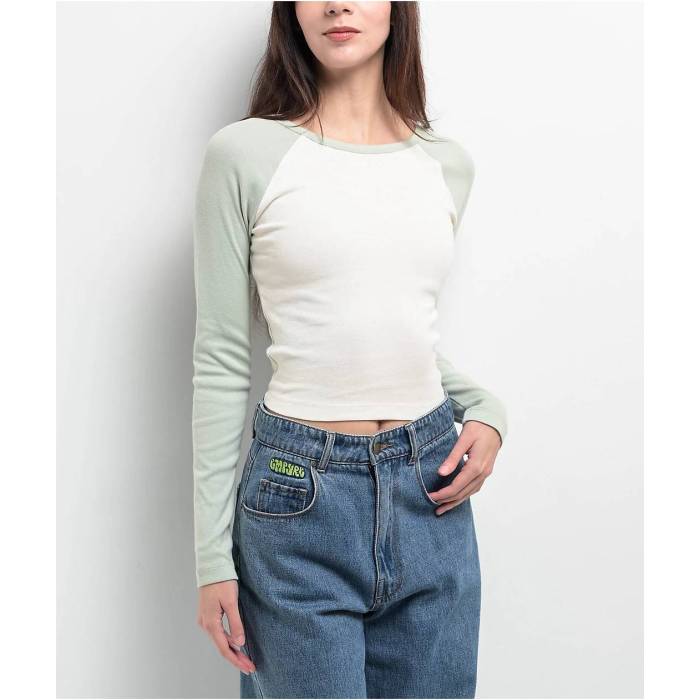 Zine 【 Sam Tofu \u0026 Aqua Raglan Long Sleeve Crop T-Shirt Women\u0027s Turquoise/Aqua 】 アクア Raglan ラグラン Sleeve 捩り Crop クロップ プルオーバー レディース アクア