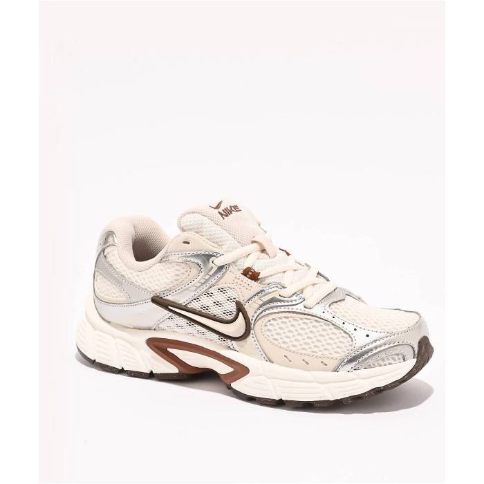 ナイキ Nike 【 V5 Rnr Sail \u0026 Orewood Brown Shoes Women\u0027s White 】 赤銅色 赤銅色 シューズ 運動すること靴 レディース 白いこと 白いこと