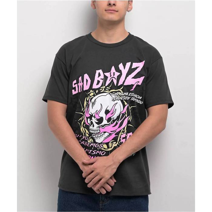【★百貨店SALE★6/11十二時2時迄】Sad Boyz 【 $Ad Boyz By Junior H Sad Starz Charcoal T-Shirt Men\u0027s Charcoal 】 濃灰色 プルオーバー メンズ 濃灰色
