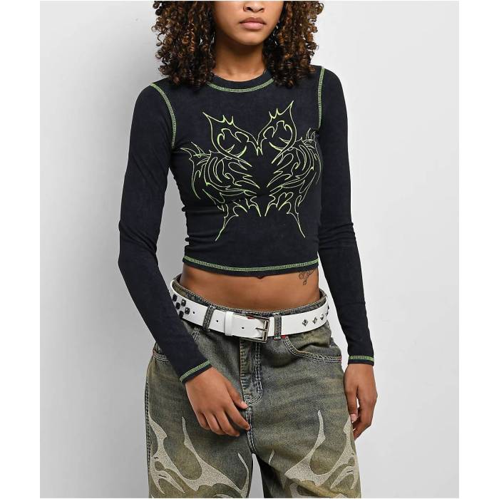 Vitriol 【 Lottie Black Wash Long Sleeve Crop T-Shirt Women\u0027s Black 】 黒いこと 黒いこと Sleeve 捩り Crop クロップ プルオーバー レディース 黒いこと 黒いこと