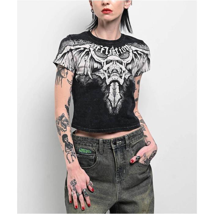 アフリクション Affliction 【 Night Screamer Black Lava Wash Crop T-Shirt Women's Black 】 ナイト 黒色 ブラック Crop クロップ Tシャツ レディース 黒色 ブラック|スニケス