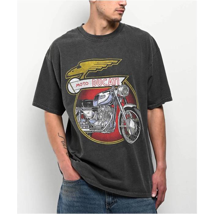 Ducati 【 Moto Black Wash T-Shirt Men's Black 】 黒色 ブラック Tシャツ メンズ 黒色 ブラック 13,703円