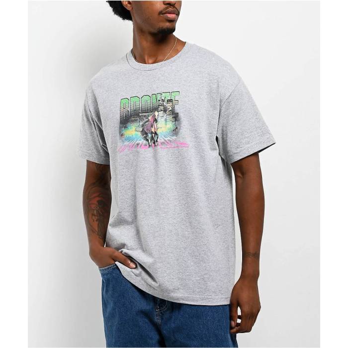 【★百貨店SALE★6/11真夜中2時迄】Bronze 56K 【 Nyc 2025 Grey T-Shirt Men\u0027s Grey 】 薄墨色 薄墨色 ティーシャツ メンズ 薄墨色 薄墨色