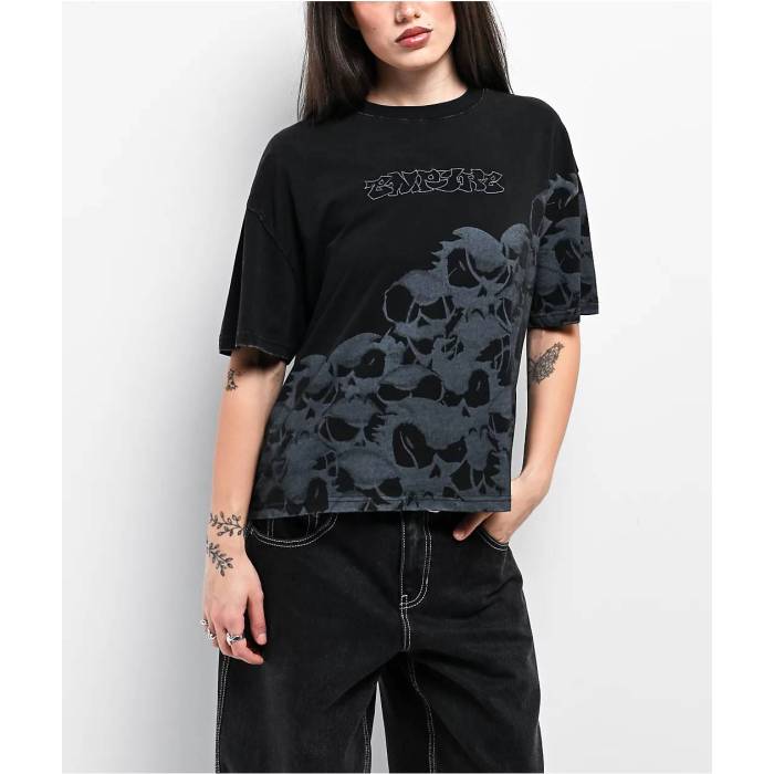エンパイア Empyre 【 Frances Skulls Black Wash Boxy T-Shirt Women's Black 】 黒色 ブラック Tシャツ レディース 黒色 ブラック