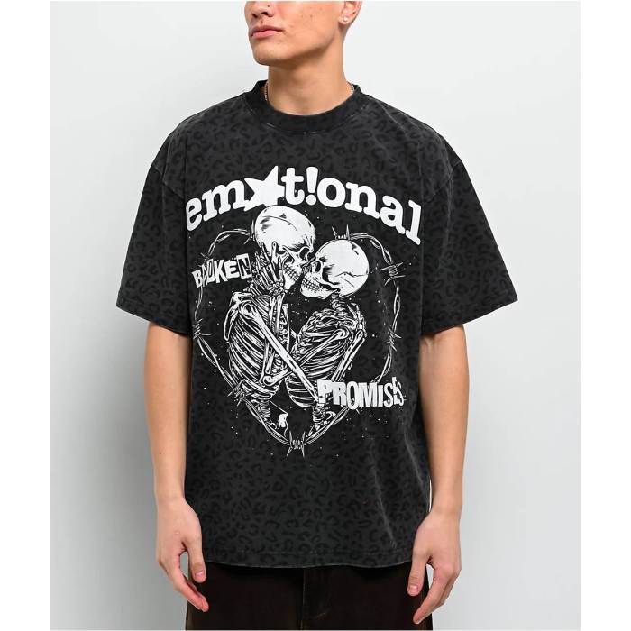 Broken Promises 【 Eternal Embrace Leopard Grey T-Shirt Men's Black 】 ヒョウ柄 レオパード 灰色 グレー Tシャツ メンズ 黒色 ブラック｜スニケス