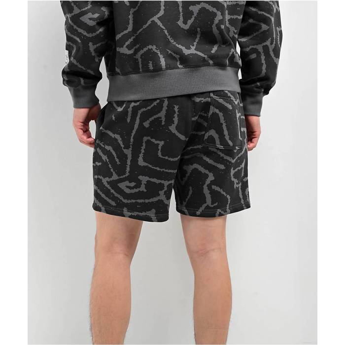 Ita 【 Refraction Black Sweat Shorts Men's Black 】 黒色 ブラック Sweat スウェット ショーツ メンズ 黒色 ブラック|スニケス