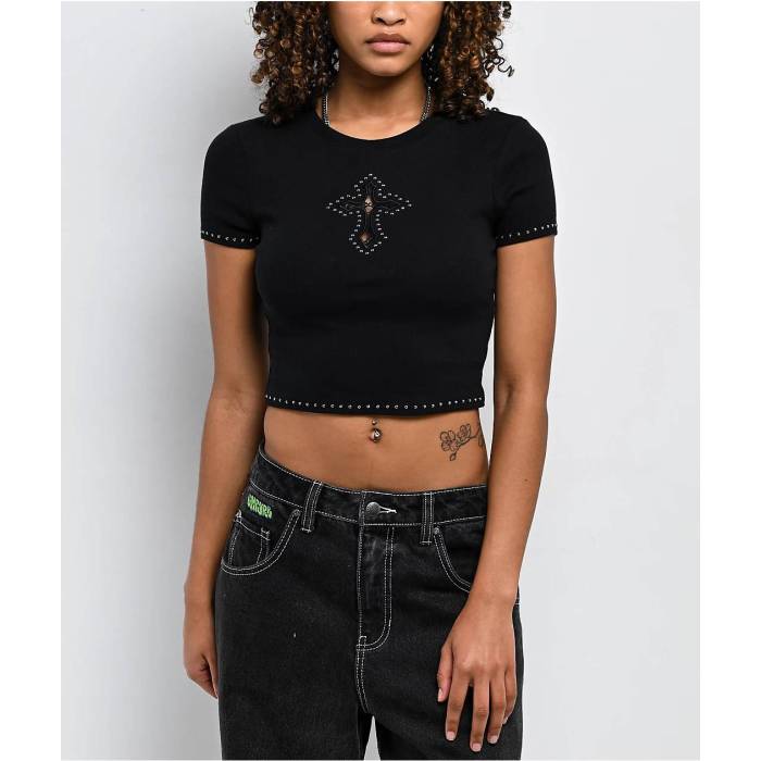 Ninth Hall 【 Shawnie Cross Cutout Black Fitted Crop T-Shirt Women's Black 】 黒色 ブラック Crop クロップ Tシャツ レディース 黒色 ブラック|スニケス