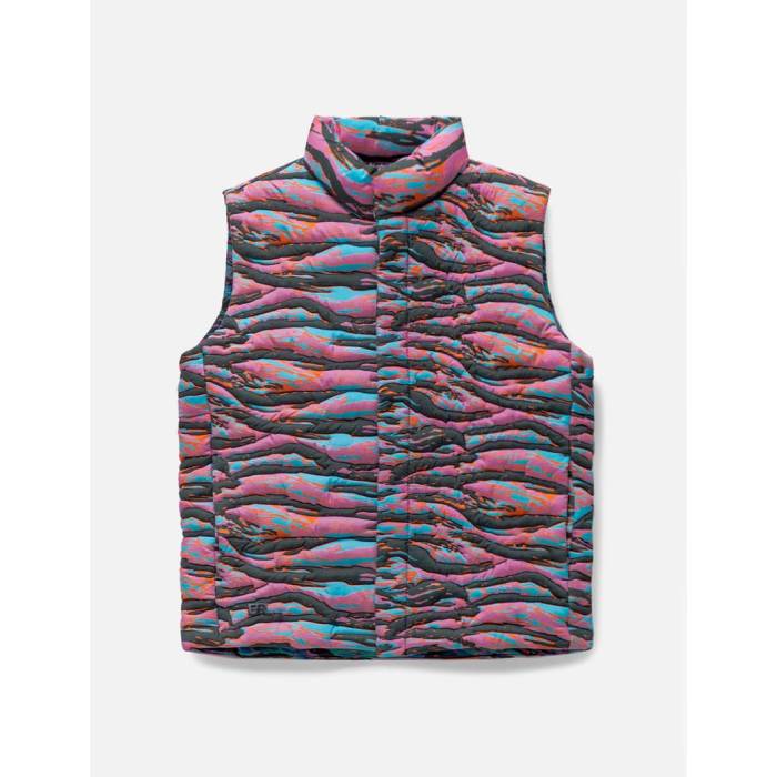 Erl 【 Unisex Printed Quilted Puffer Vest Unisex Pink Rave Camo 】 ベスト ユニセックス pink ピンク カモ柄