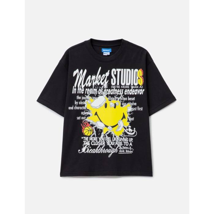 Market 【 Smiley Greatness T-Shirt Men Pirate Black 】 プルオーバー メンズ 黒いこと 黒いこと