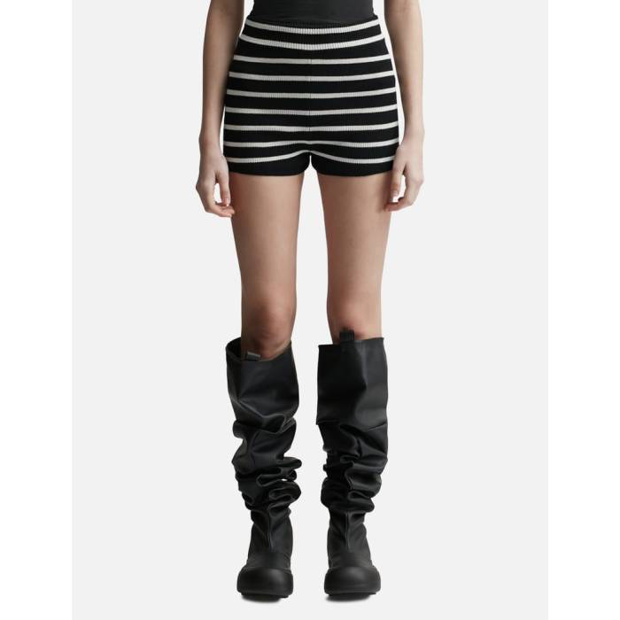 意中の女 Ami 【 Embroidery Sailor Mini Short Women Black/ Chalk 】 レディース 黒いこと 黒いこと