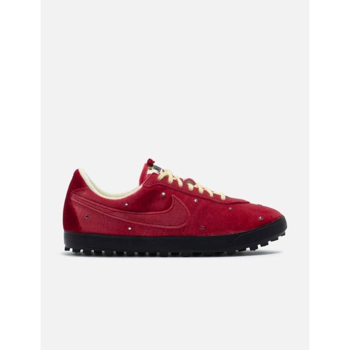 ナイキ Nike 【 Astrograbber Sp Women Gym Red/Black 】 レディース Red 赤・レッド 黒色 ブラック｜スニケス 33,865円