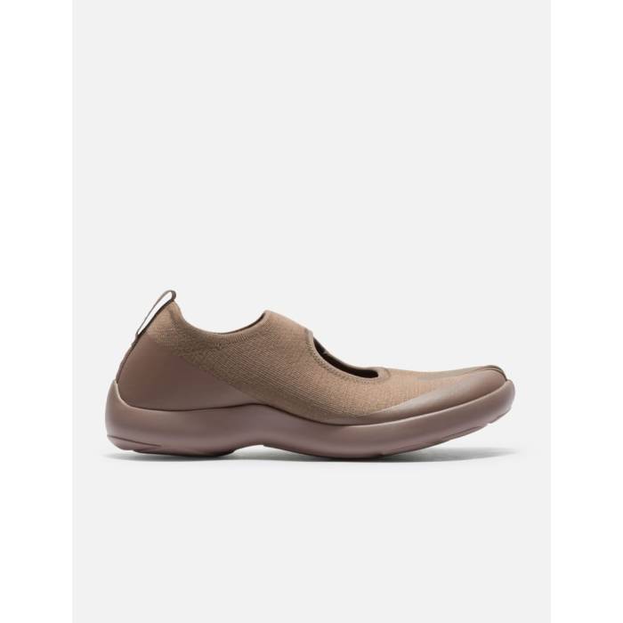 Tabi Footwear 【 Tabi Sandal Unisex Chocolate 】 ユニセックス