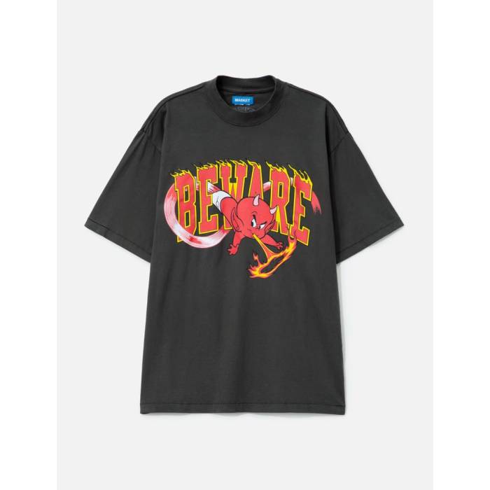 Market 【 X Hot Stuff Beware Short Sleeve T-Shirt Men Washed Black 】 Sleeve スリーブ Tシャツ メンズ 黒色 ブラック