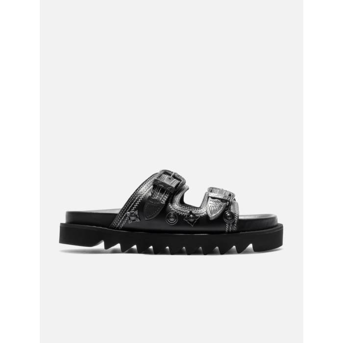 Toga Pulla 【 Black Buckle Sandals Women Black 】 黒いこと 黒いこと バックル サンダル レディース 黒いこと 黒いこと