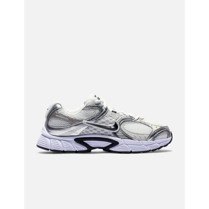 ナイキ Nike 【 V5 Rnr Men White/Black/Vast Grey/College Grey/Metallic Silver 】 メンズ 白色 ホワイト 黒色 ブラック 灰色 グレー カレッジ Silver 銀色・シルバー