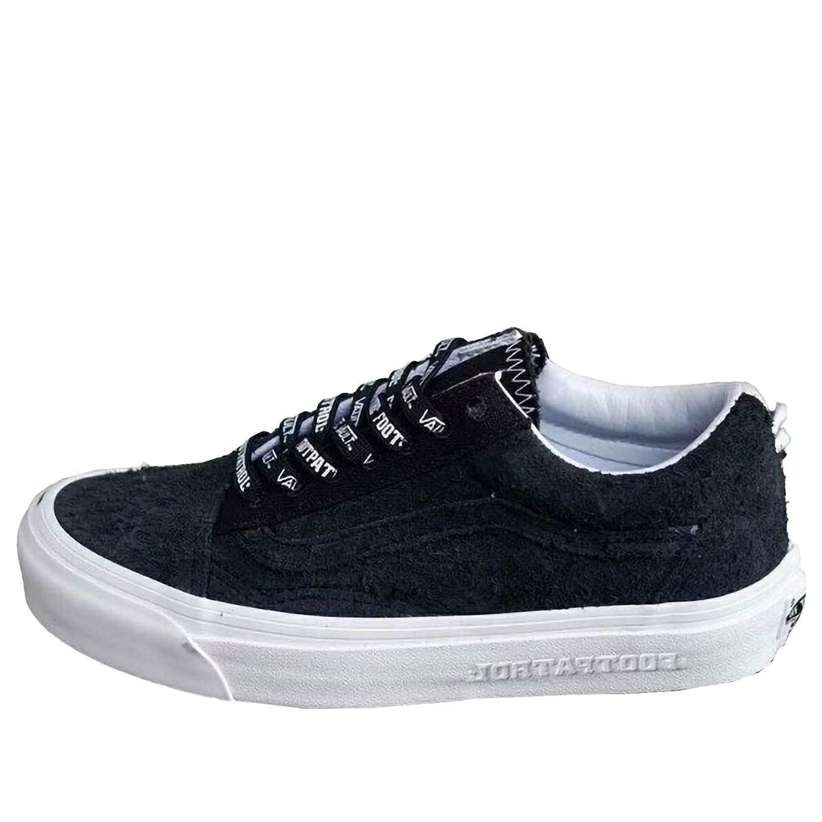 ヴァンズ バンズ 黒色 ブラック 白色 ホワイト オールドスクール 'BLACK WHITE' スニーカー メンズ VANS VAN X FOOTPATROL SOHO OLD SKOOL VN0A36C8S2Q1 / BLACK WHITE|スニケス