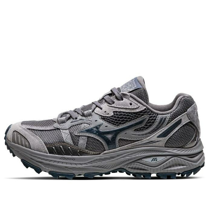 ミズノ 灰色 グレー 銀色 シルバー 'GREY SILVER' スニーカー メンズ MIZUNO RACER ADV D1GH241204 / GREY SILVER