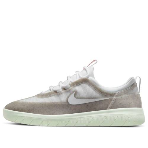 ナイキ フリー エスビー 白色 ホワイト 茶色 ブラウン 緑 グリーン 'WHITE GREEN' スニーカー メンズ NIKE NYJAH FREE 2 SB BARELY DM7282-100 / WHITE BROWN GREEN｜スニケス