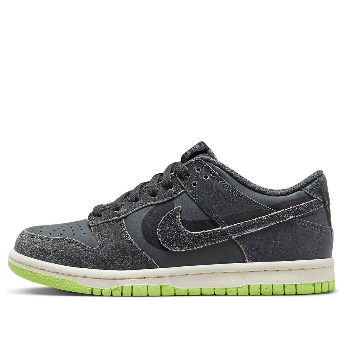 ナイキ ダンク 薄墨色 薄墨色 ダンクロー \u0027HALLOWEEN CAULDRON\u0027 御坊っちゃん キッズ NIKE (GS) DUNK LOW SE - DQ6215-001 / GREY もの言う花 マタニティ スニーカー 靴-キッズ・ベビー・マタニティ-キッズファッション