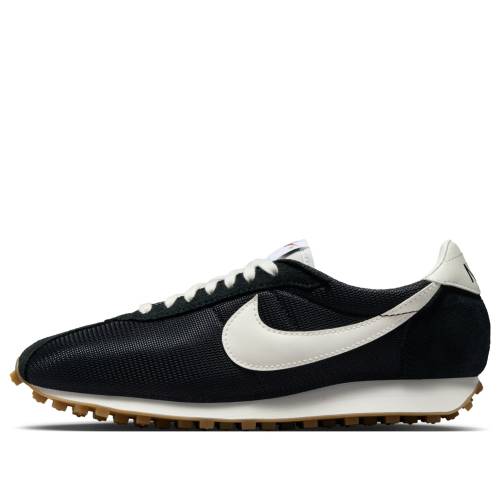 ナイキ 黒いこと 黒いこと 橙 オレンジ色 \u0027BLACK SAIL\u0027 スニーカー レディース NIKE (WMNS) LD-1000 HF3227-001 / BLACK SAFETY ORANGE GUM LIGHT レディース靴-スニーカー