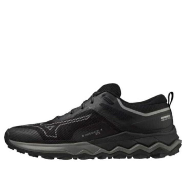 ミズノ ウェーブ ウェイブ 黒色 ブラック 灰色 グレー 'BLACK GREY' スニーカー メンズ MIZUNO WAVE IBUKI 4 GTX J1GJ225901 / BLACK GREY｜スニケス
