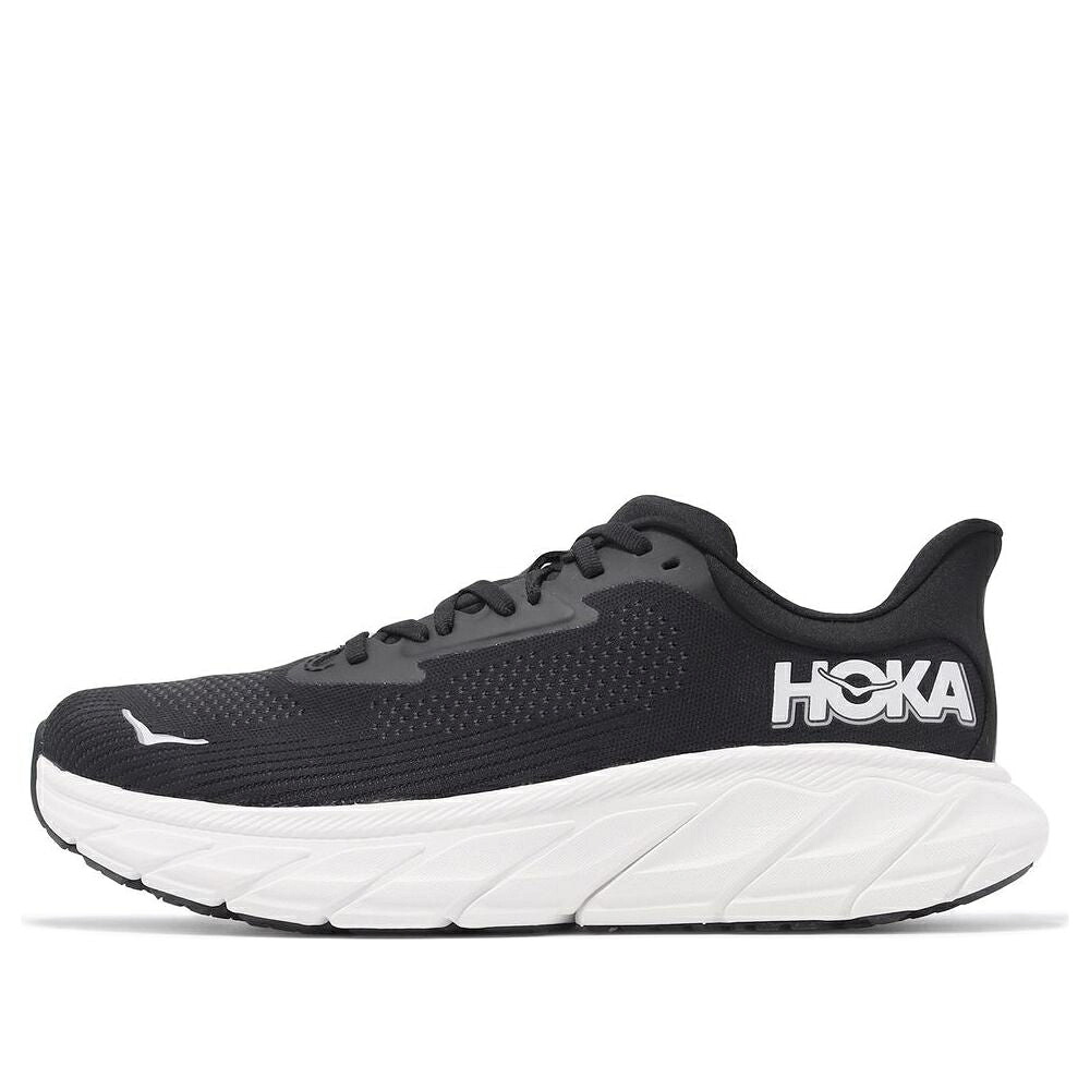 ホカオネオネ 黒いこと 黒いこと 白いこと 白いこと \u0027BLACK WHITE\u0027 スニーカー メンズ HOKA ONE ONE HOKA ONE ARAHI 7 2E WIDE 1147870-BWHT / BLACK WHITE