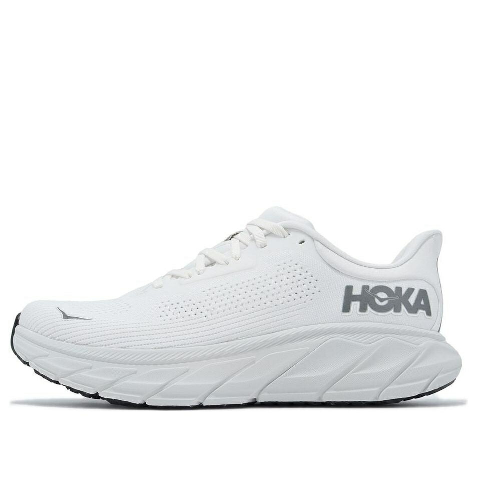 ホカオネオネ 空白文字 しろがね色 スチール写真 \u0027BLANC WOOL\u0027 スニーカー メンズ HOKA ONE ONE HOKA ONE ARAHI 7 2E WIDE DE BLANC STEEL 1147870-BDBSW / BLANC DE BLANC STEEL WOOL