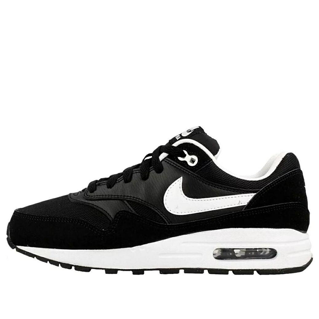 ナイキ マックス スニーカー 運動靴 黒色 ブラック 白色 ホワイト エアマックス 'BLACK WHITE' ジュニア キッズ NIKE (GS) AIR MAX 1 SHOES 807602-001 / BLACK WHITE ベビー マタニティ スニーカー