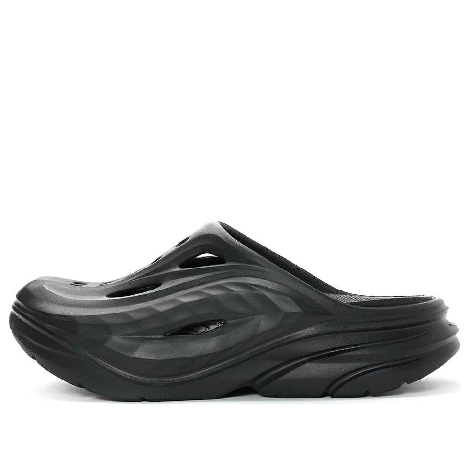 ホカオネオネ 黒いこと 黒いこと \u0027TRIPLE BLACK\u0027 スニーカー メンズ HOKA ONE ONE HOKA ONE ORA RECOVERY MULE 1147951-BBLC / BLACK