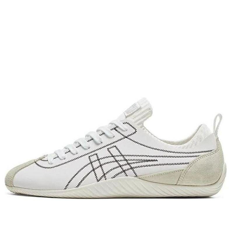 スニーカー 運動靴 白色 ホワイト オニツカタイガー WHITE BLACK スニーカー メンズ ONITSUKA TIGER ONITSUKA TIGER SCLAW SHOES 1183B969-100 / WHITE