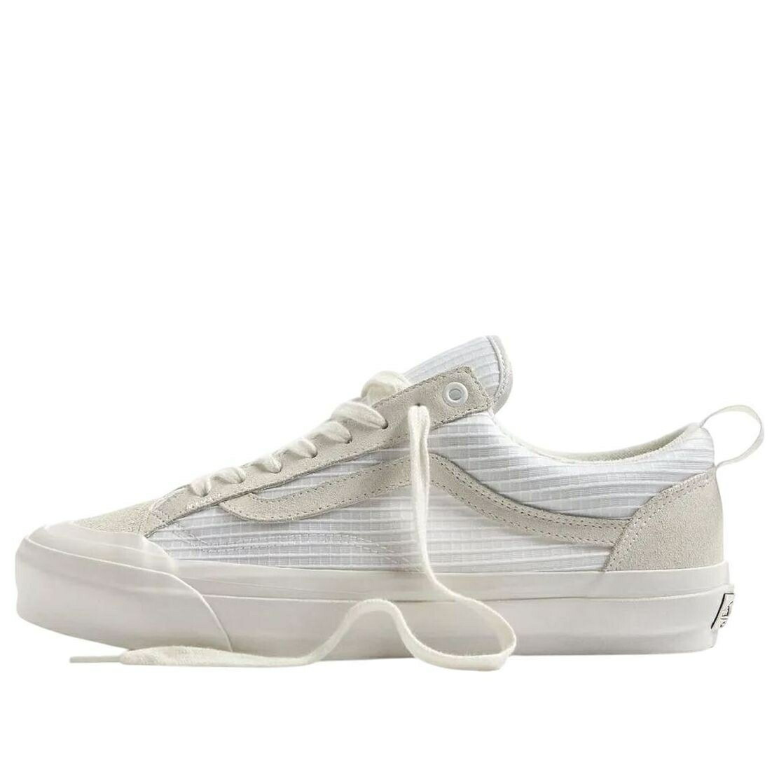 ヴァンズ バンズ 白色 ホワイト END. オールドスクール 'BRIGHT WHITE' スニーカー メンズ VANS X PARACHUTE LX OLD SKOOL 136 VN000SHM07F / WHITE
