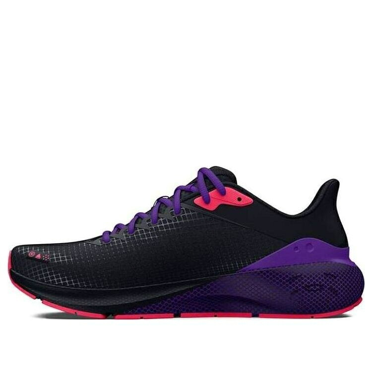 黒色 ブラック ピンク 紫 パープル アンダーアーマー 'BLACK PINK' スニーカー メンズ UNDER ARMOUR UNDER ARMOUR MACHINA STORM 3026546-001 / BLACK PINK PURPLE｜スニケス