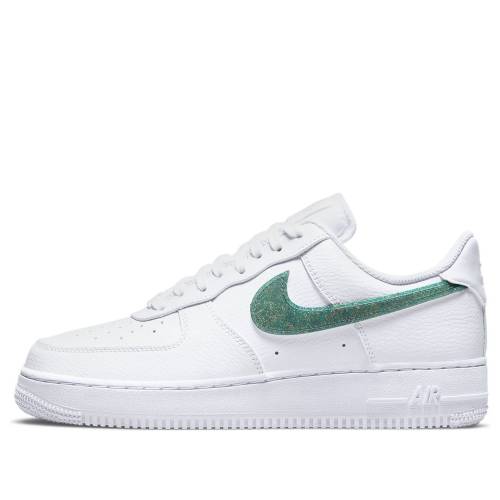 ナイキ スウッシュ スウォッシュ 白色 ホワイト 緑 グリーン エアフォース 'GLITTER CELERY' スニーカー レディース NIKE (WMNS) AIR FORCE 1 LOW SWOOSH - DH4407-100 / WHITE GREEN|スニケス