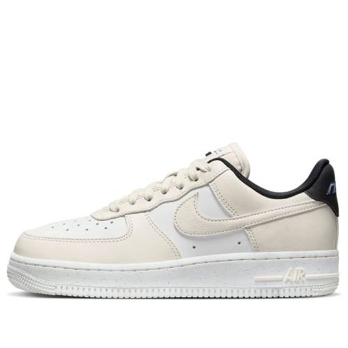 ナイキ 白いこと 白いこと 空軍 \u0027COCONUT MILK\u0027 スニーカー レディース NIKE (WMNS) AIR FORCE 1 LOW DZ2708-101 / WHITE