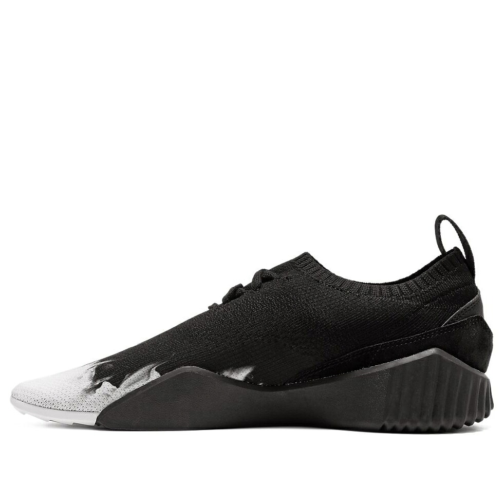 編み物 オニツカタイガー \u0027FLAMES\u0027 スニーカー メンズ ONITSUKA TIGER ONITSUKA TIGER ACROMOUNT KNIT 1183C105-001 / BUY ACROMOUNT KNIT \u0027FLAMES\u0027