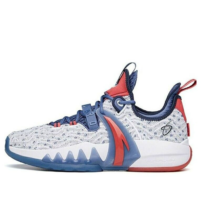 バスケットボール スニーカー 運動靴 白色 ホワイト 青色 ブルー 赤 レッド 'CAPTAIN AMERICA' スニーカー メンズ ANTA X GORDON HAYWARD GH2 LOW BASKETBALL SHOES 112131103-1 / WHITE BLUE RED 25,575円
