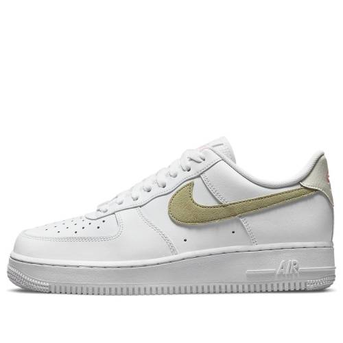 ナイキ オリーブ 白いこと 白いこと サクラ色 空軍 \u002707 \u0027WHITE AURA\u0027 スニーカー レディース NIKE (WMNS) AIR FORCE 1 OLIVE DM2876-100 / WHITE OLIVE PINK