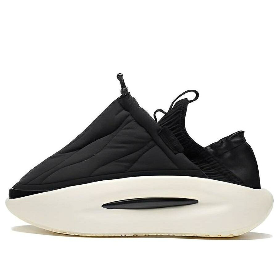 リーニン 黒色 ブラック 白色 ホワイト 'BLACK WHITE' スニーカー メンズ LI-NING YUNYOU FLUFFY AZGS145-4 / BLACK WHITE｜スニケス